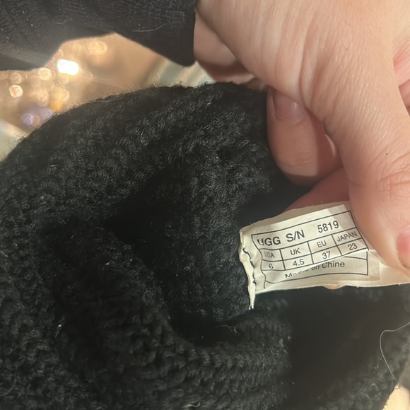 UGG Classic Cardy Knit Boots Black Size 6 - Picture 7 of 7